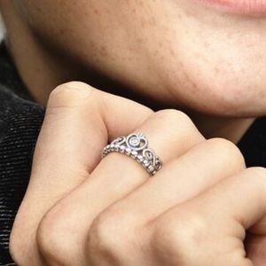 Pandora Princess Tiara Crown Heart Minimalist Ring Sz 5